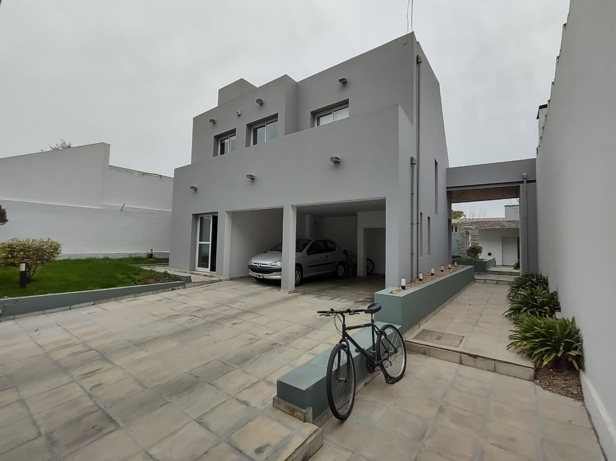 EXCELENTE PROPIEDAD A LA VENTA