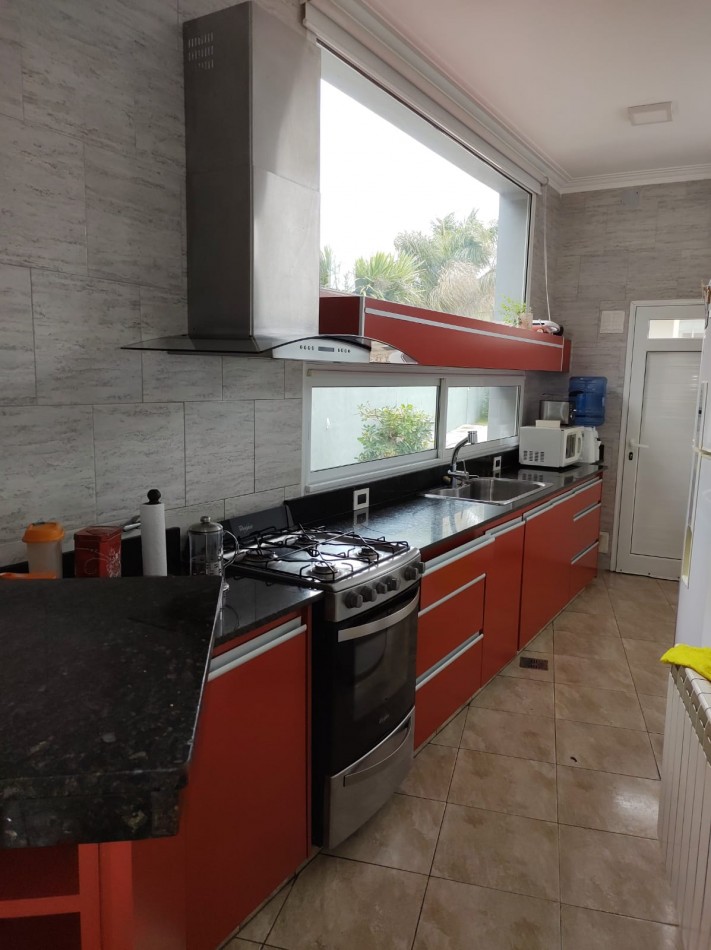 EXCELENTE PROPIEDAD A LA VENTA