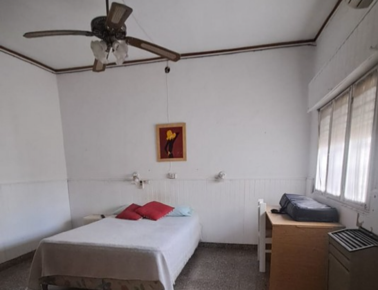 VENDE CASA EN ROCA MERL