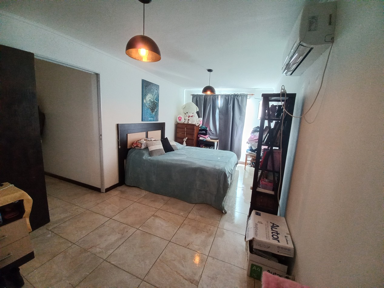Moderna casa en venta - Barrio San Vicente