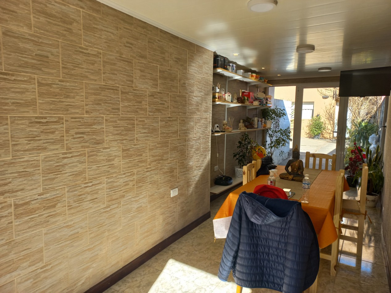 Moderna casa en venta - Barrio San Vicente