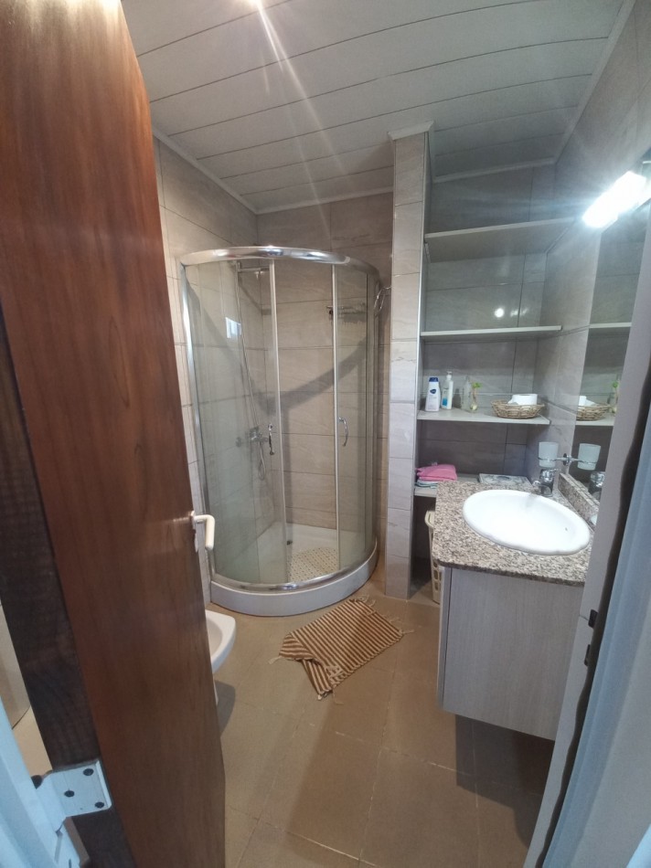 Casa en Venta - Dos Viviendas en Una - Pueblo Nuevo