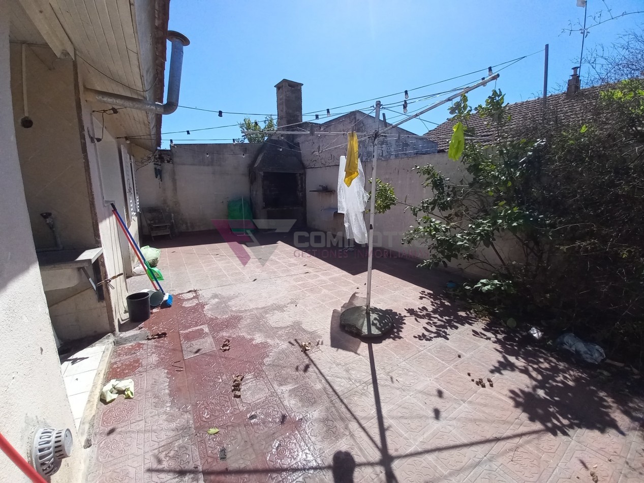 Casa en barrio CECO