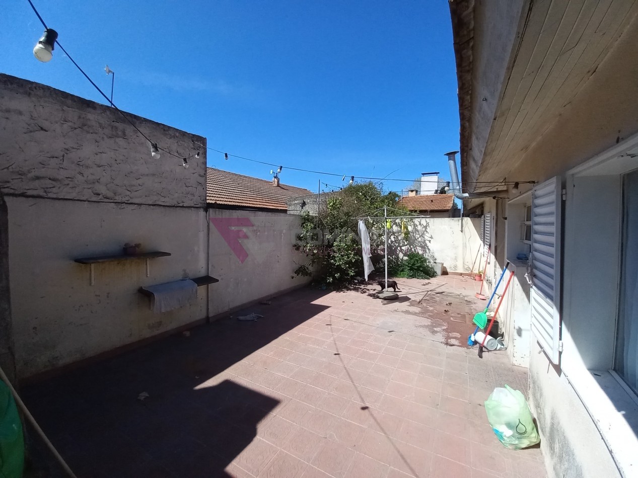 Casa en barrio CECO