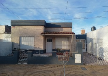 CASA EN BARRIO HIPOLITO YRIGOYEN
