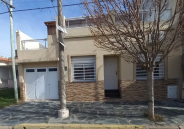 Casa en Venta - Dos Viviendas en Una - Pueblo Nuevo