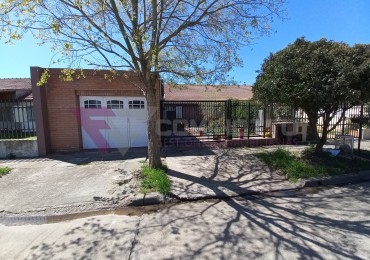 Casa en barrio CECO